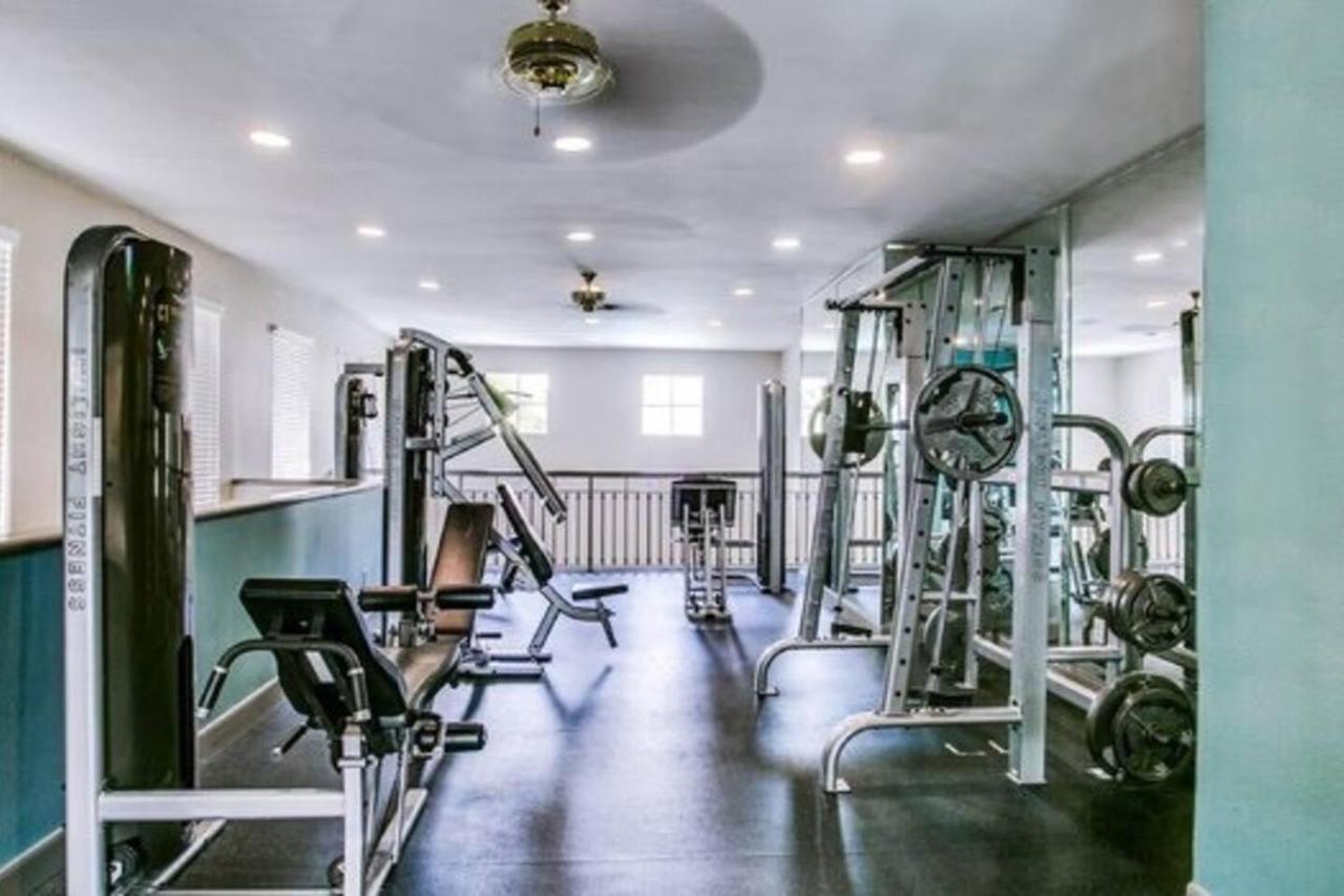 2 Bedroom Easy Access To Med Center, Nrg, Downtown ฮูสตัน ภายนอก รูปภาพ
